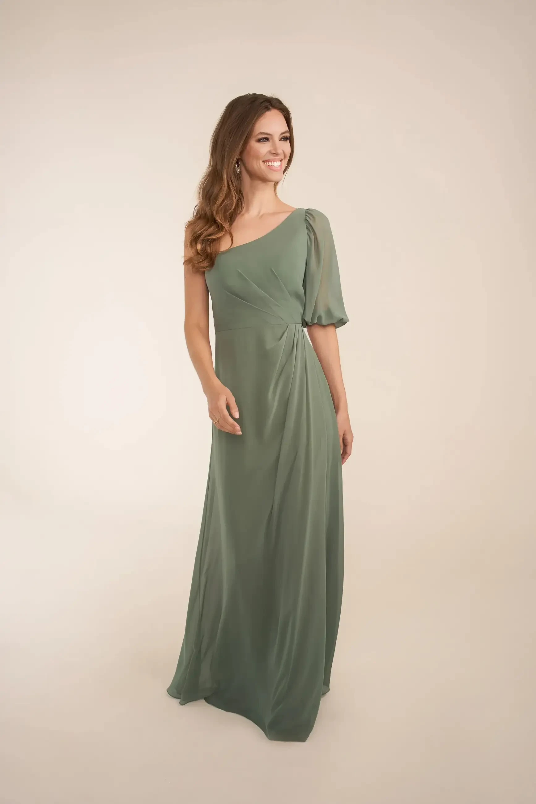Coordinating Your Bridal Party: Tips for Matching Bridesmaids &amp; Flower Girls Image