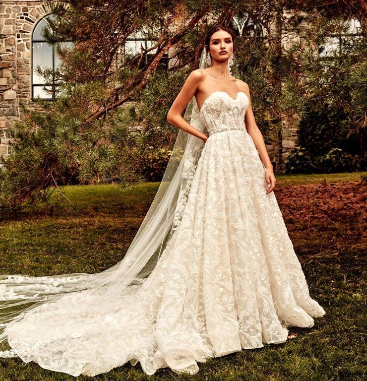 Eve of Milady Style #1645 Default Thumbnail Image
