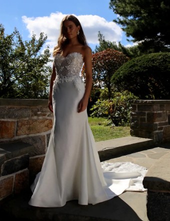 Eve of Milady  Style #1678 #1 thumbnail