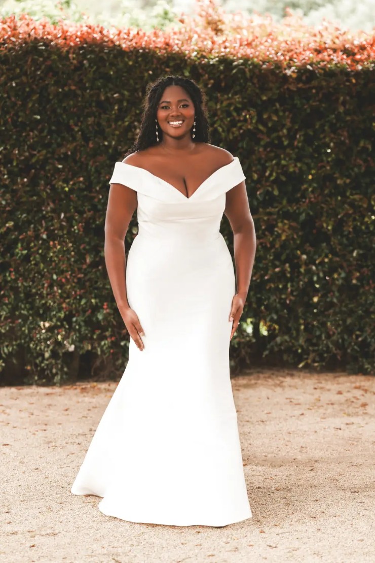 Allure Bridals Style #W507 Default Thumbnail Image